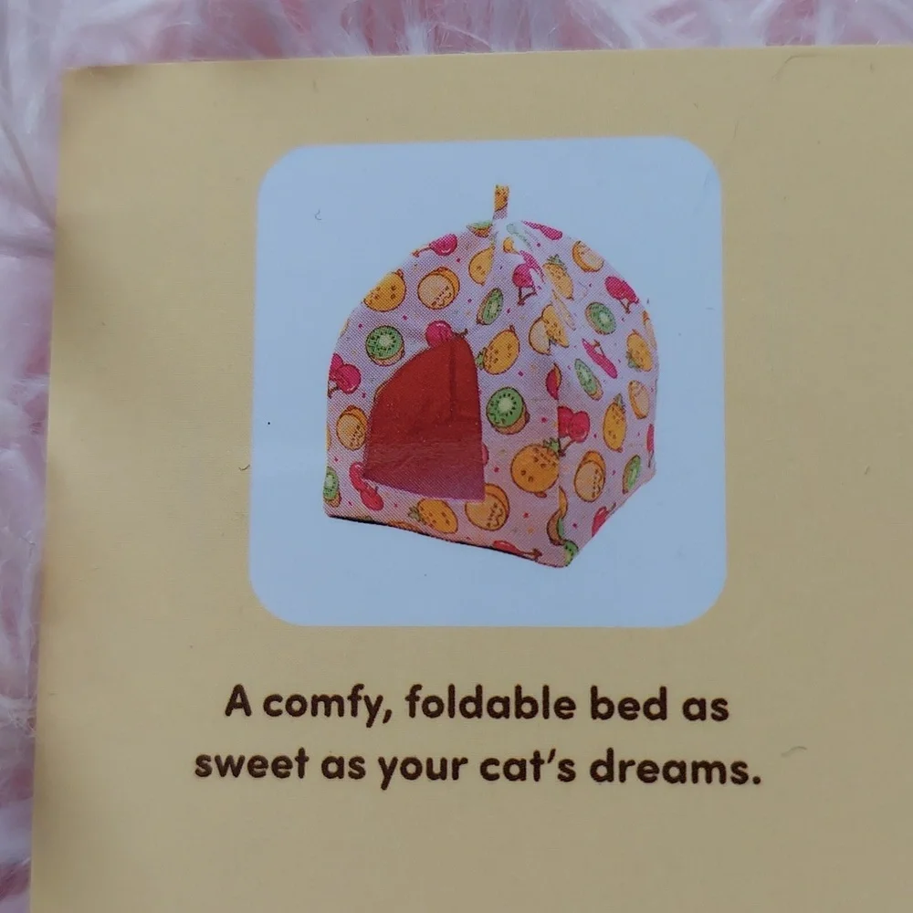Pusheen cat bed